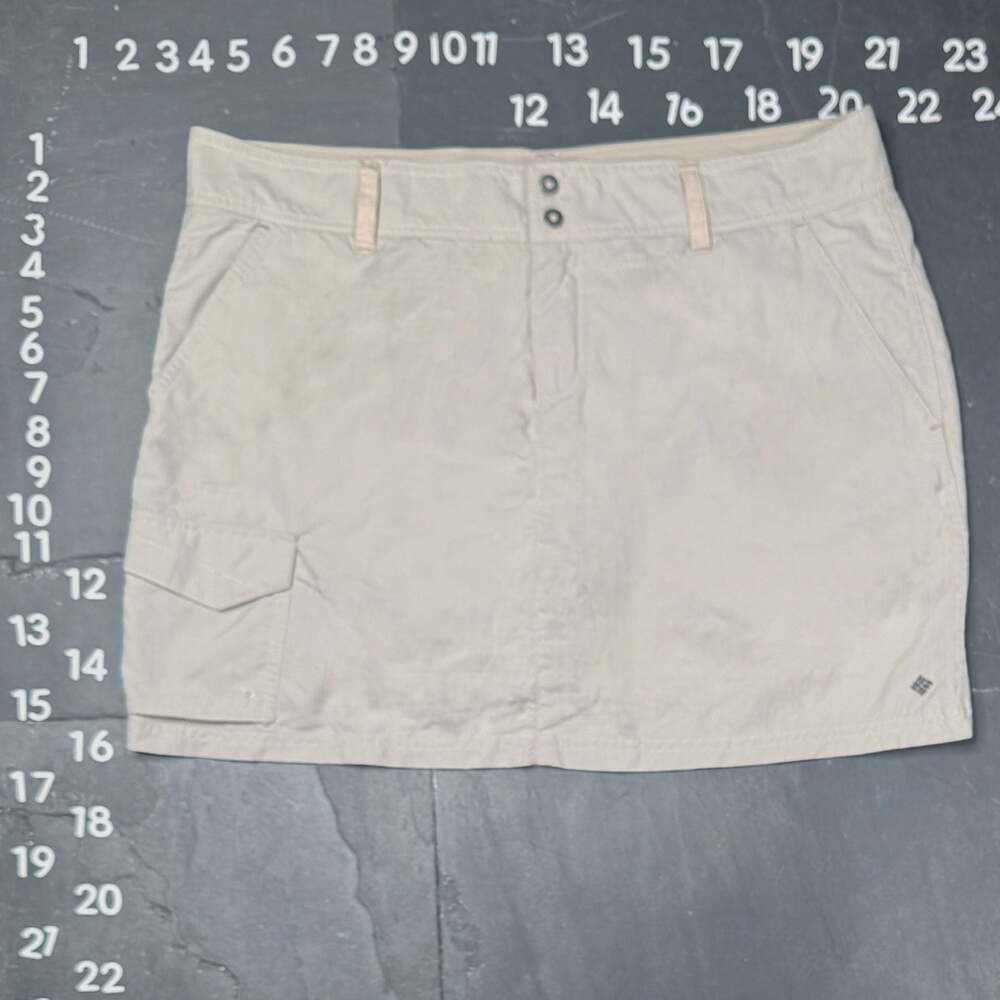 Columbia Omni-Shade Sandy River Cargo Skort Size 10 Tan - Picture 2 of 9